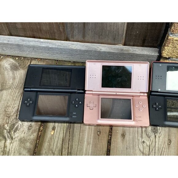 3X Lot Nintendo DS Lite - Metallic Rose, Crimson Red, Black Damaged Console - Picture 2 of 6